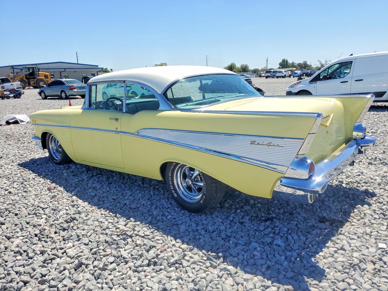 1957 Chev Hardtop Yellow vin: VC570146578