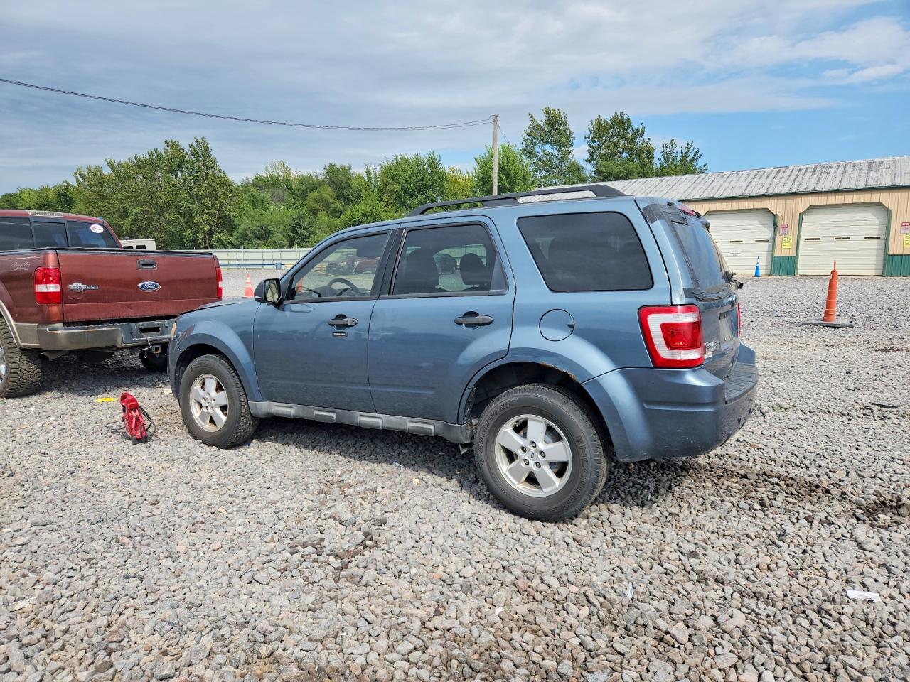 2010 Ford Escape Xlt Blue vin: 1FMCU0DG3AKA53298