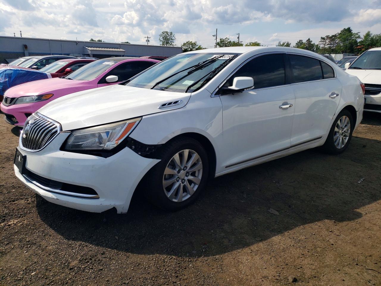 2014 Buick Lacrosse White vin: 1G4GB5GR9EF103413