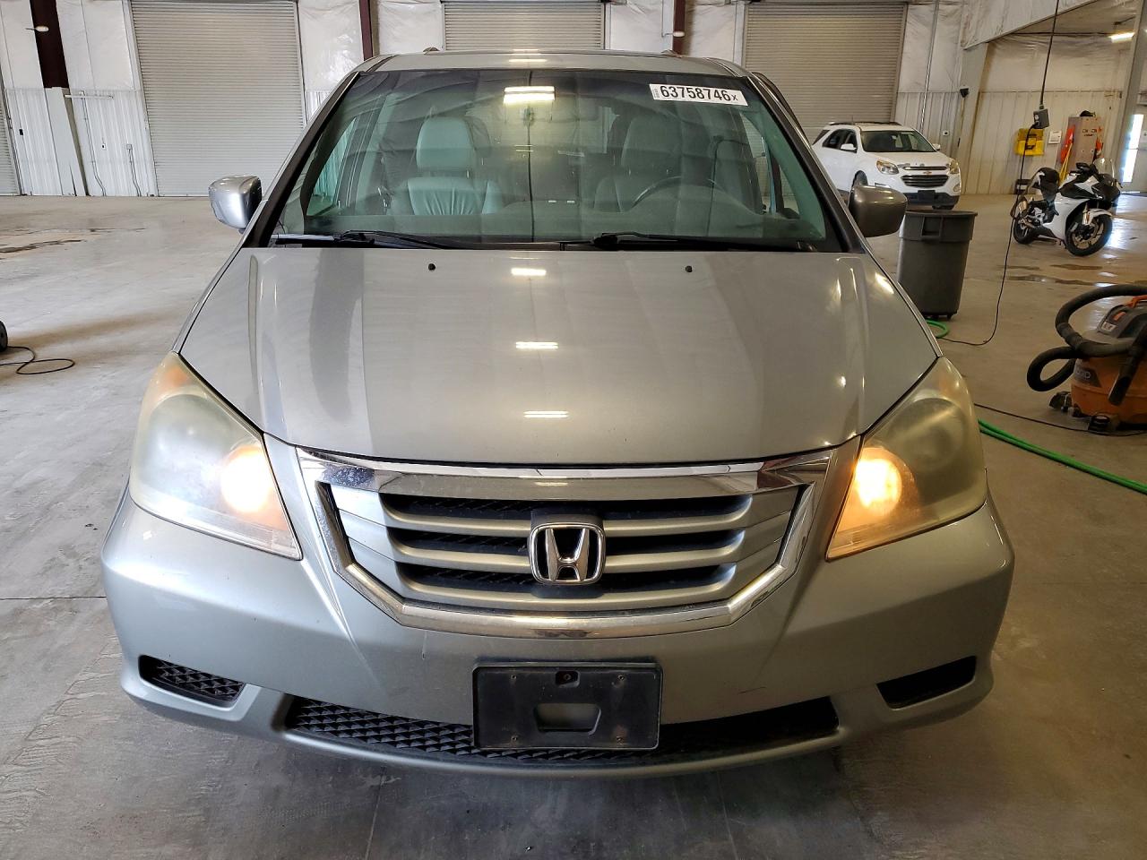 2009 Honda Odyssey Exl Silver vin: 5FNRL38729B021724