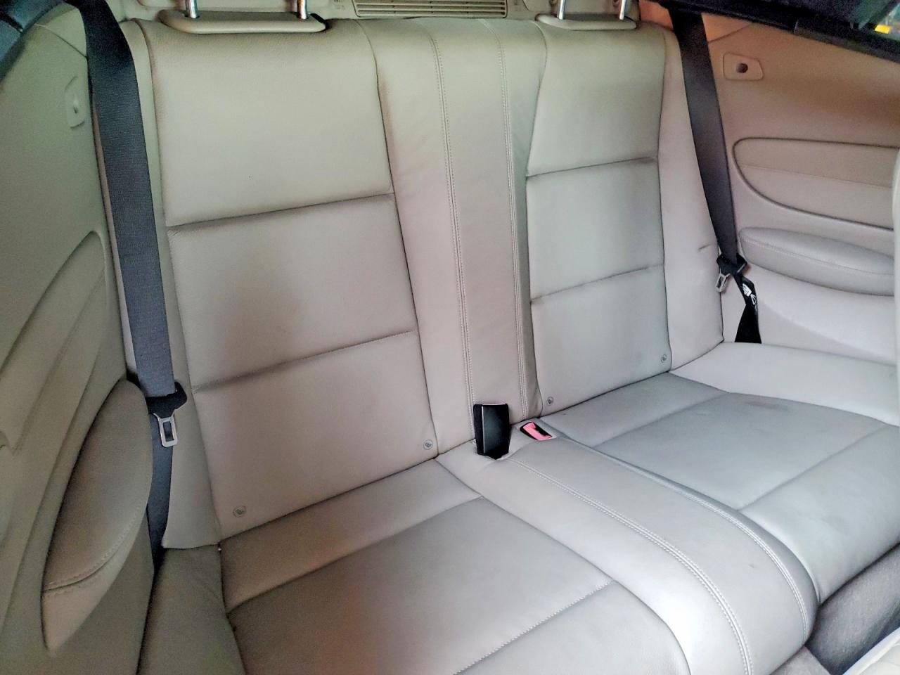 2010 Bmw 135 I Silver vin: WBAUN9C58AVK41451