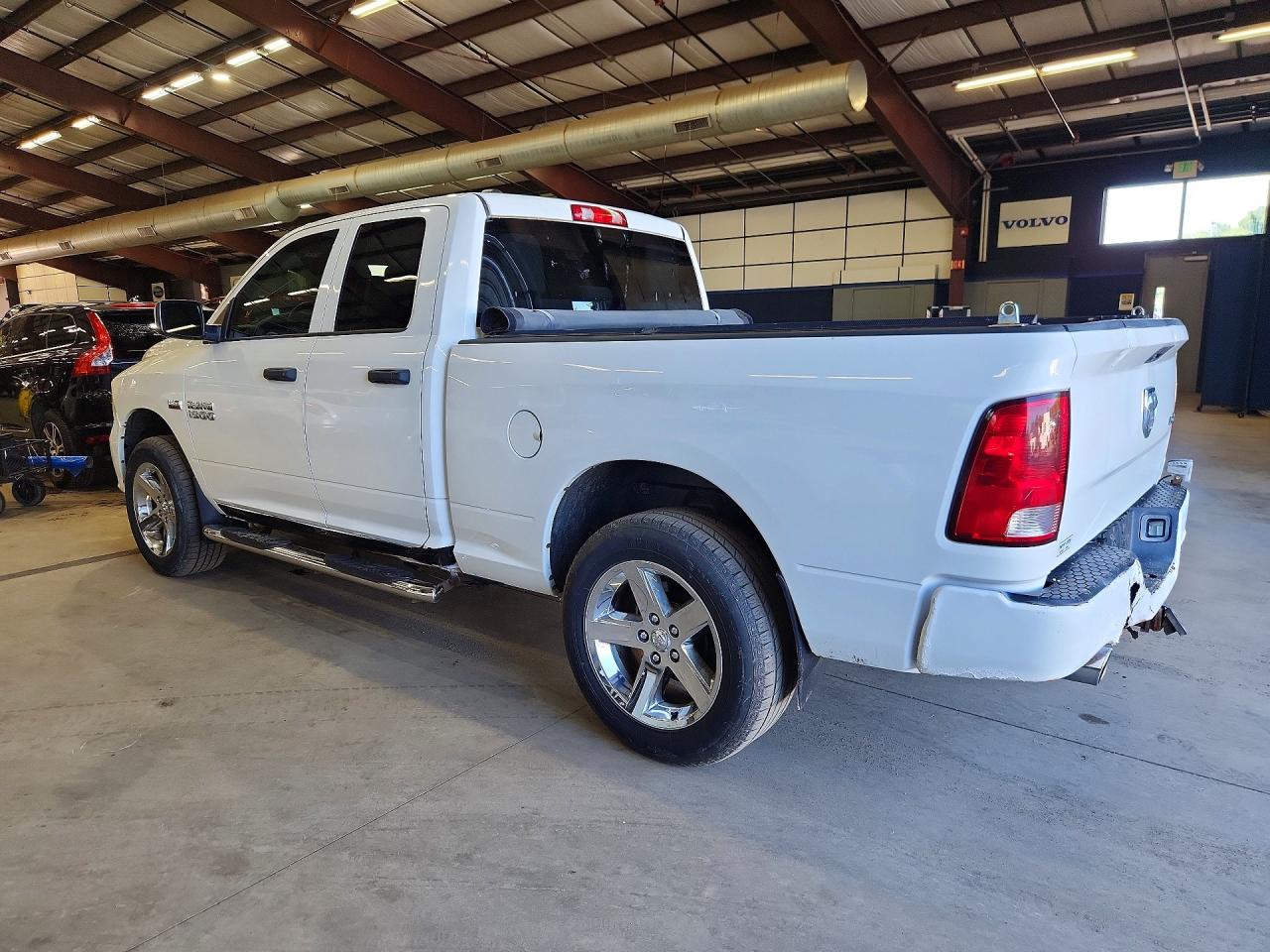 2014 Ram 1500 St White vin: 1C6RR7FT2ES355102