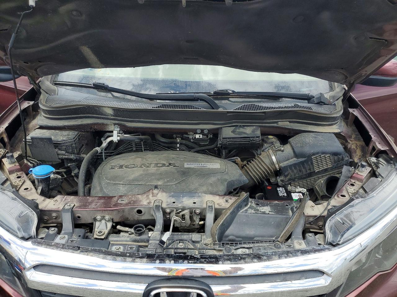 2019 Honda Ridgeline Rtl Темно-бордовый vin: 5FPYK2F62KB005202