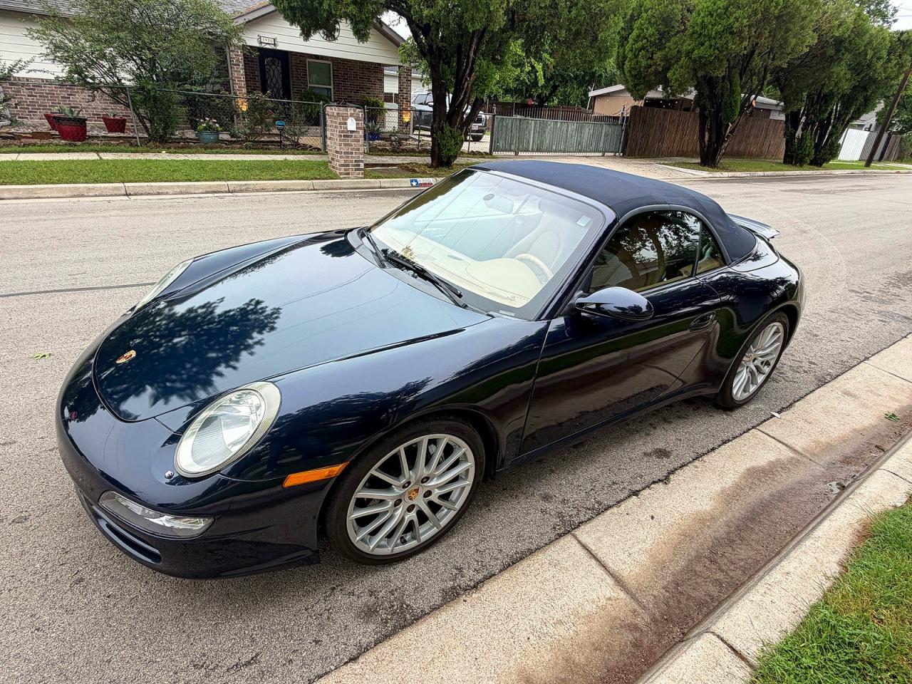 2008 Porsche 911 Carrera Cabriolet Blue vin: WP0CA29978S765715