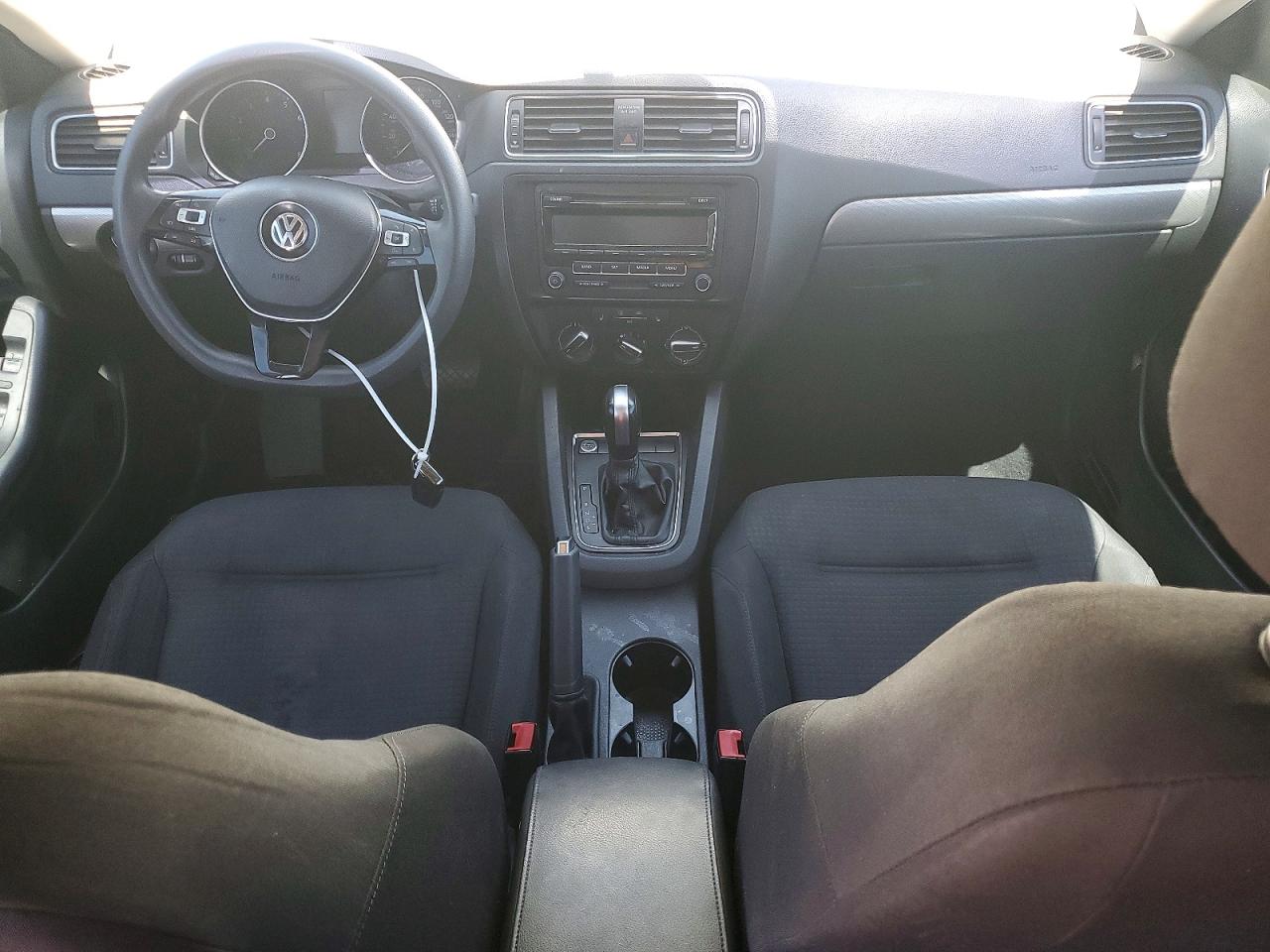 2015 Volkswagen Jetta Se Silver vin: 3VWD17AJ1FM296227