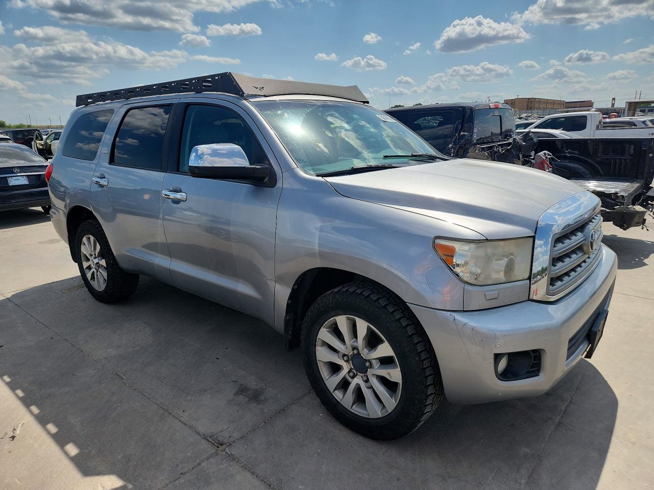 2013 Toyota Sequoia Limited Silver vin: 5TDJY5G15DS090452