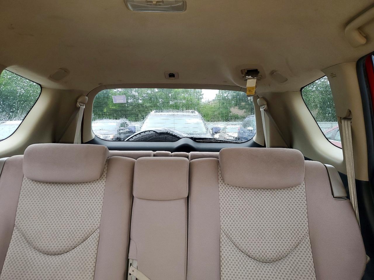2007 Toyota Rav4 Base Red vin: JTMBD35V275115036