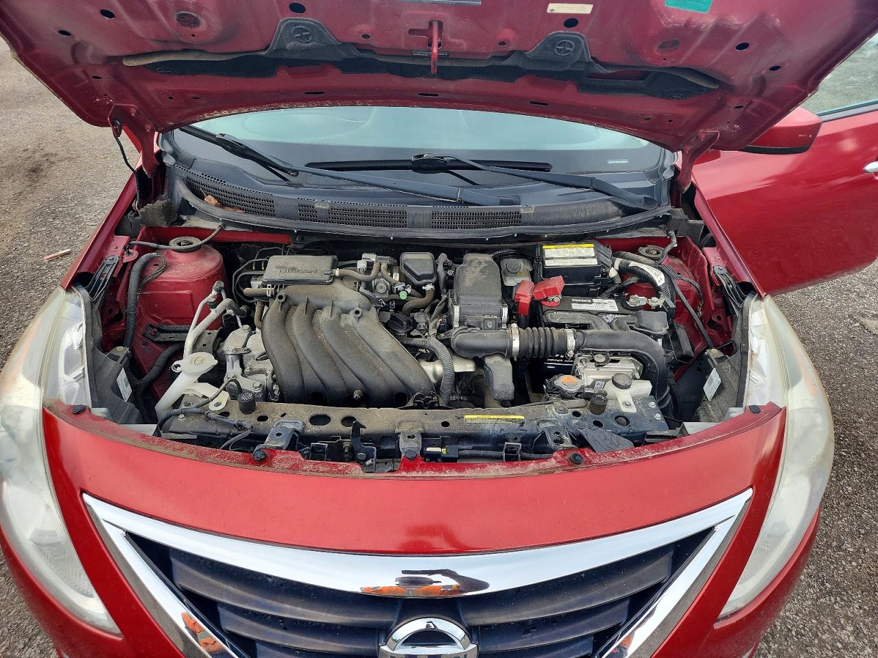 2015 Nissan Versa 1.6 Sv Red vin: 3N1CN7AP0FL933334