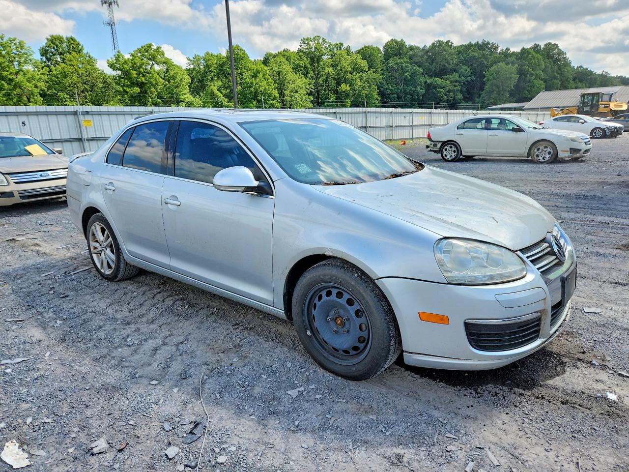 2006 Volkswagen Jetta 2.5 Option Package 1 Серебряный vin: 3VWSF71K76M771638