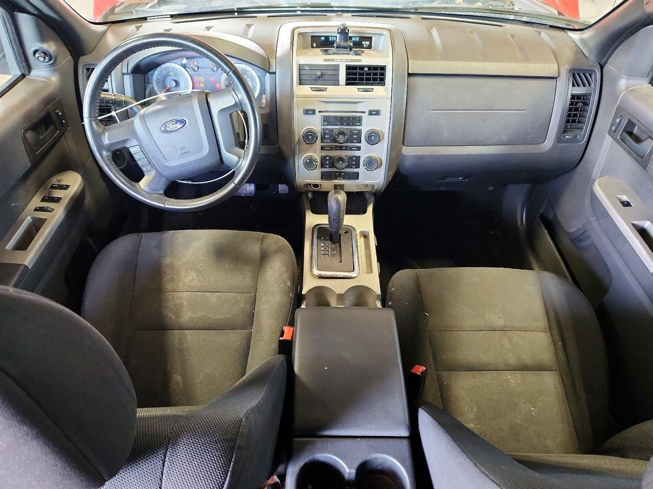 2009 Ford Escape Xlt Red vin: 1FMCU93G59KB01739