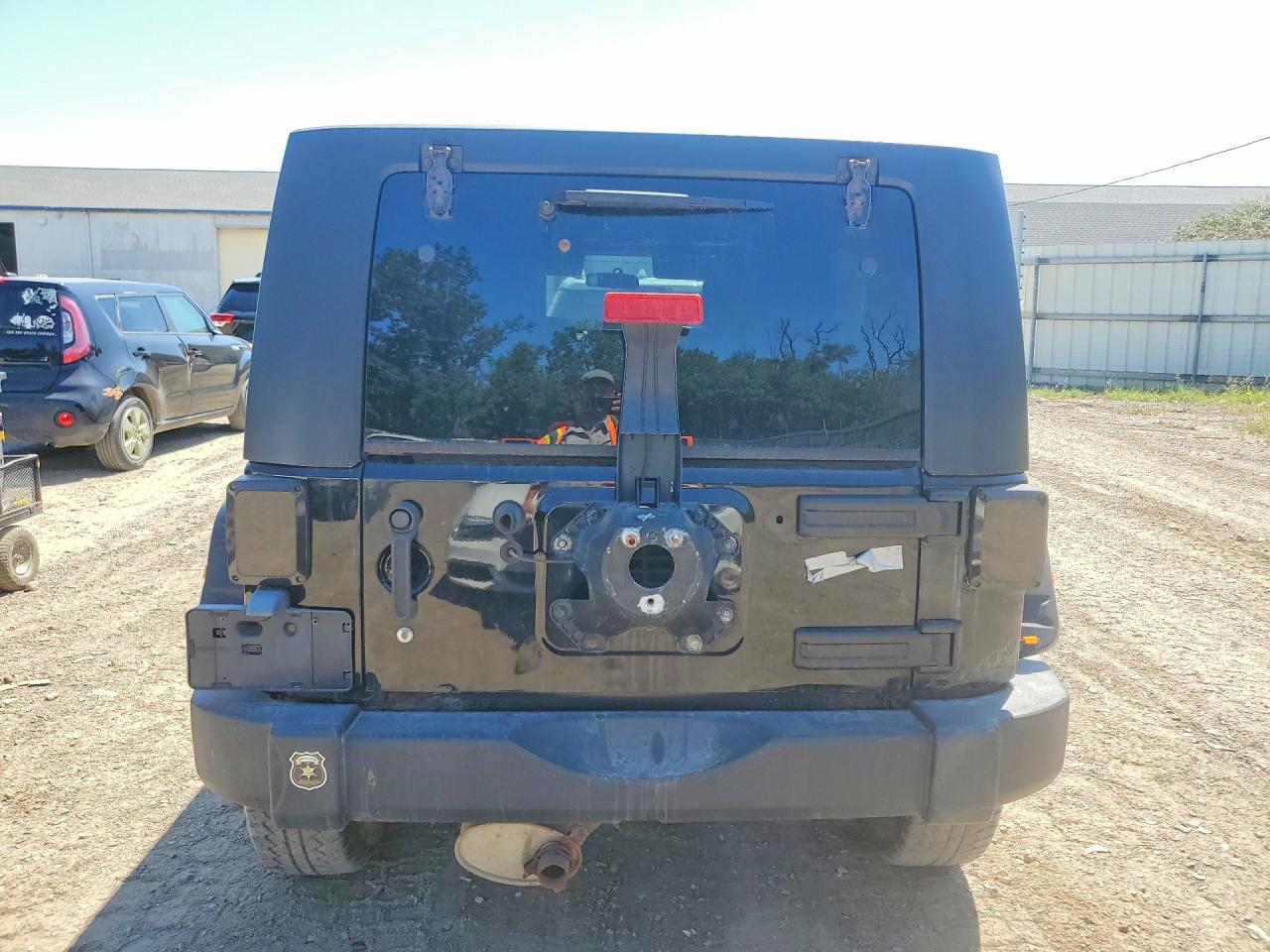 2009 Jeep Wrangler Unlimited X Black vin: 1J4GA391X9L705922