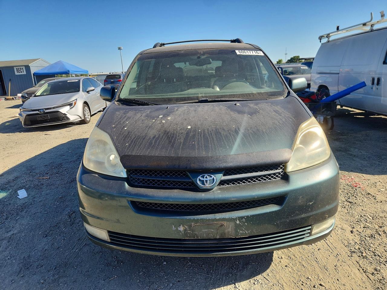 2004 Toyota Sienna Xle 7 Passenger Green vin: 5TDBA22CX4S028402