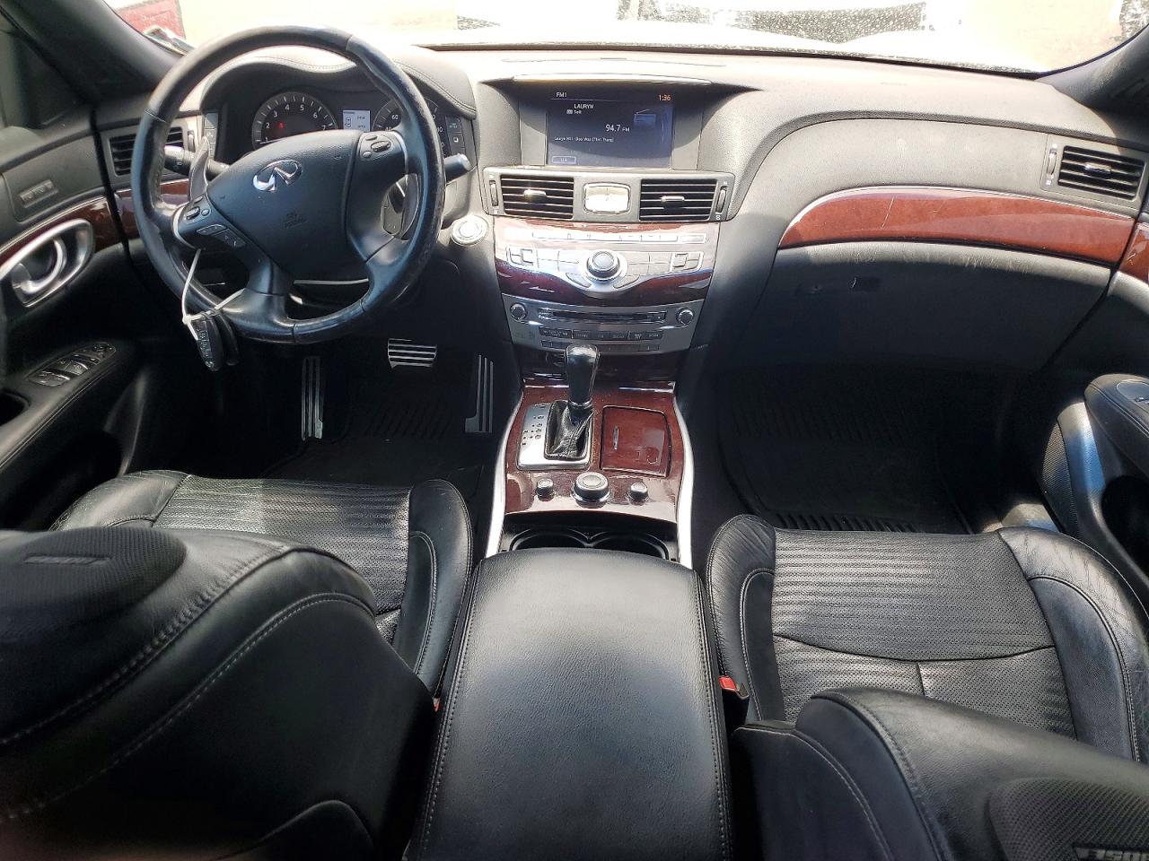 2015 Infiniti Q70 3.7 White vin: JN1BY1AP3FM542703