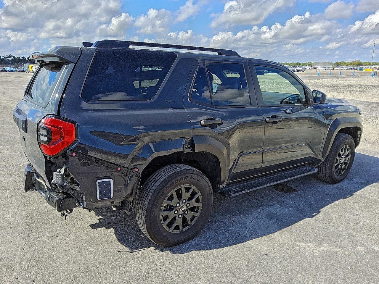 2025 Toyota 4runner Sr5 Угольный vin: JTEVA5BR8S5037990