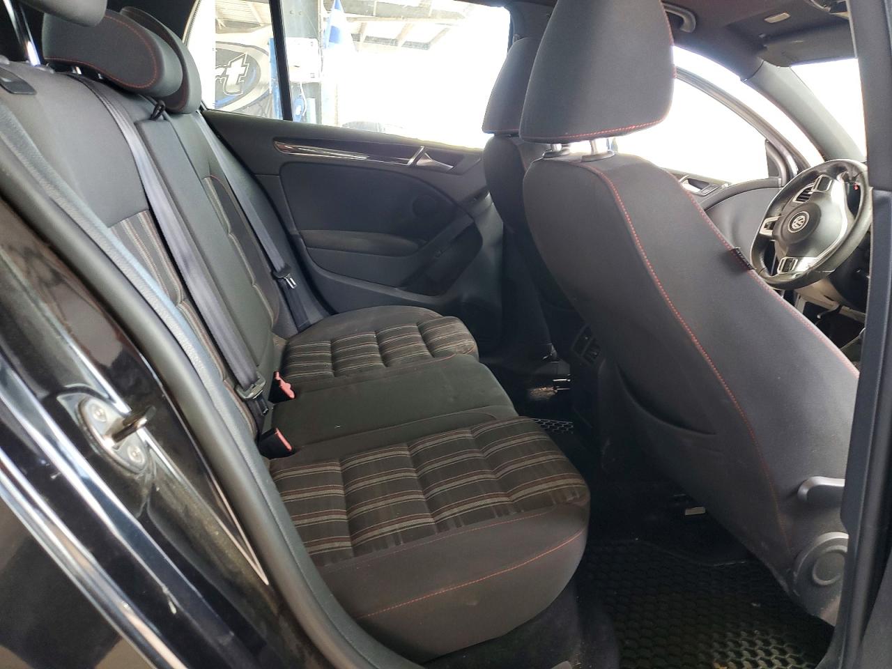 2011 Volkswagen Gti Black vin: WVWHD7AJ2BW152921