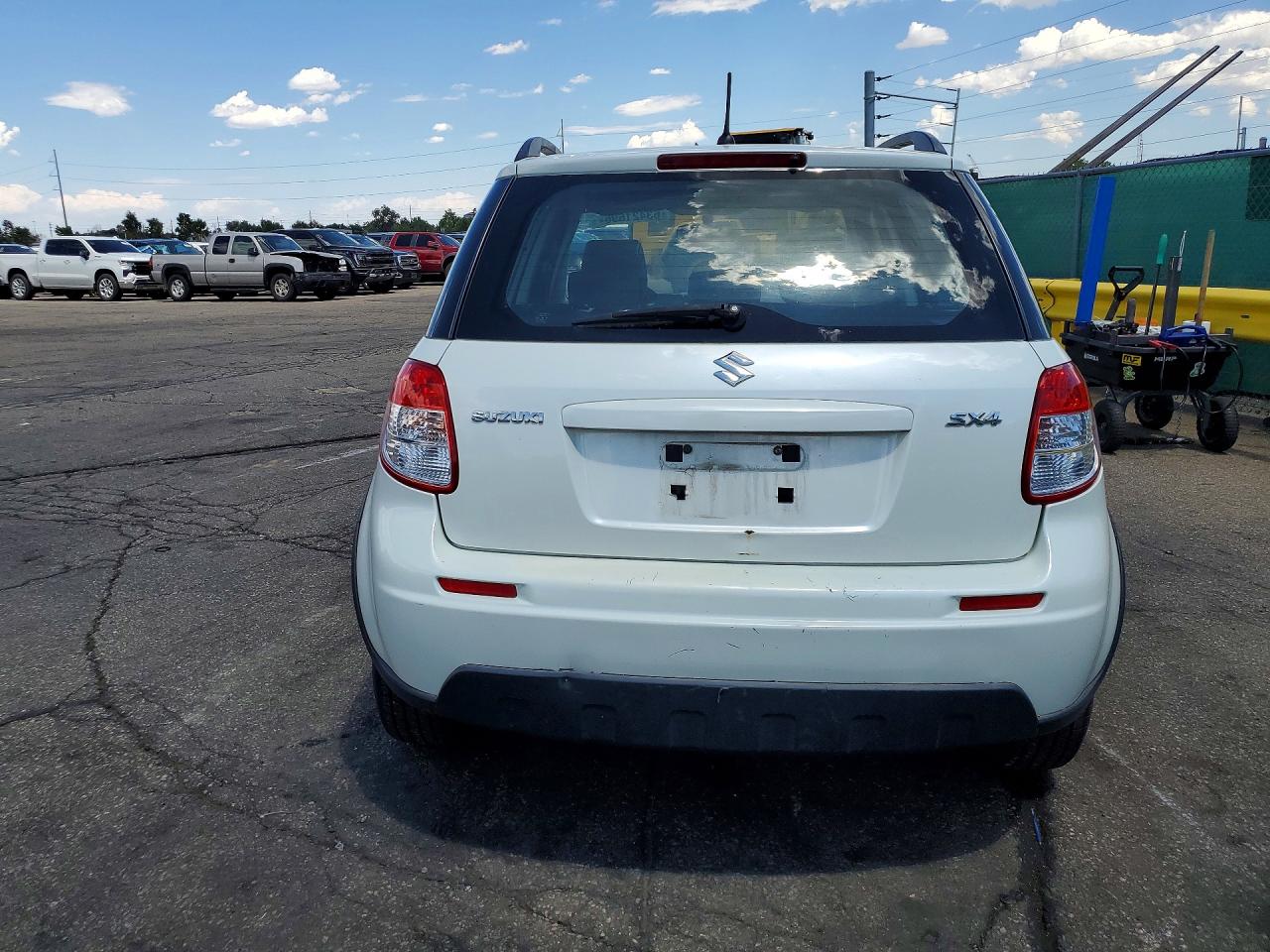2009 Suzuki Sx4 Technology White vin: JS2YA413096201610