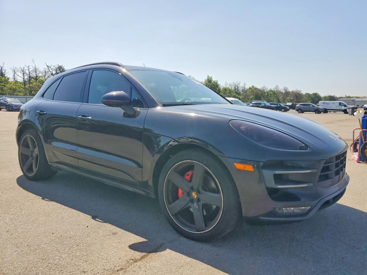 2015 Porsche Macan Turbo Black vin: WP1AF2A54FLB47825