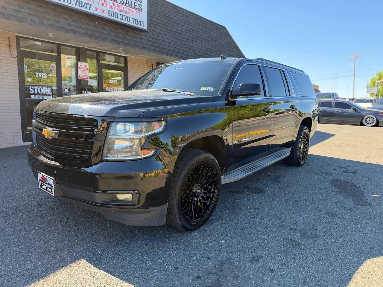 2015 Chevrolet Suburban K1500 Lt Черный vin: 1GNSKJKCXFR193284