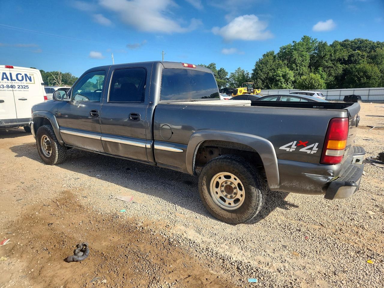 2002 Gmc Sierra K1500 Heavy Duty Gray vin: 1GTGK13U52F159917
