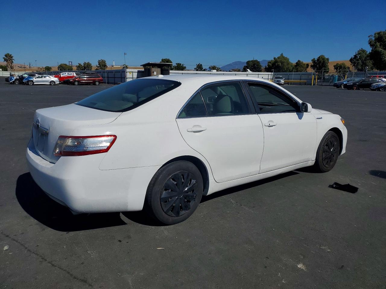2011 Toyota Camry Hybrid Белый vin: 4T1BB3EK7BU135398