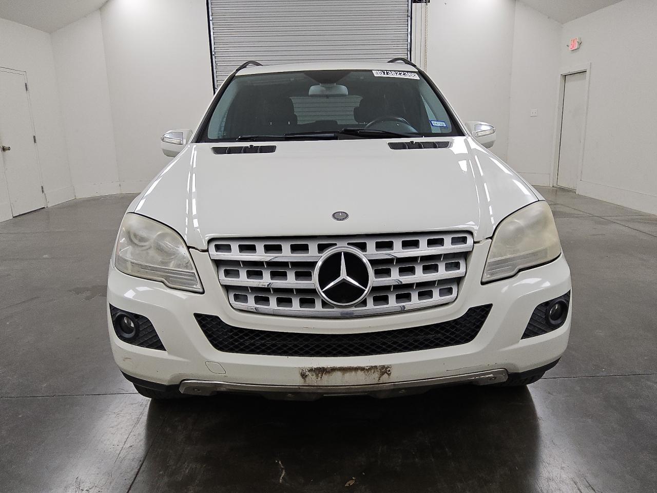2009 Mercedes-benz Ml 350 White vin: 4JGBB86E99A515148 Damage: Left Head Lamp, Faded, Repair Required