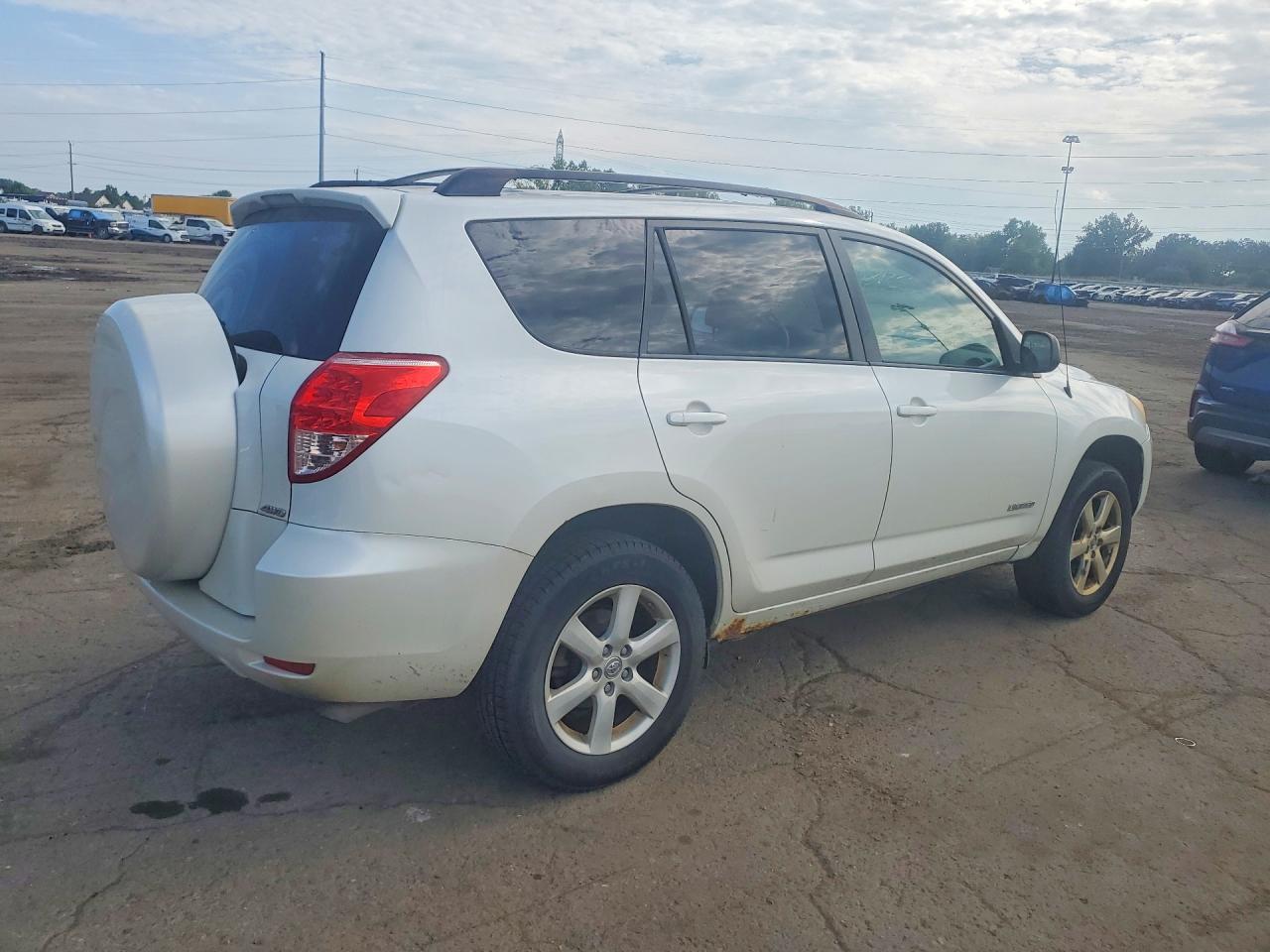 2008 Toyota Rav4 Limited Белый vin: JTMBD31V385201737