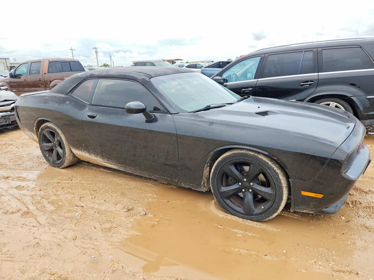 2013 Dodge Challenger R Black vin: 2C3CDYBT5DH679468