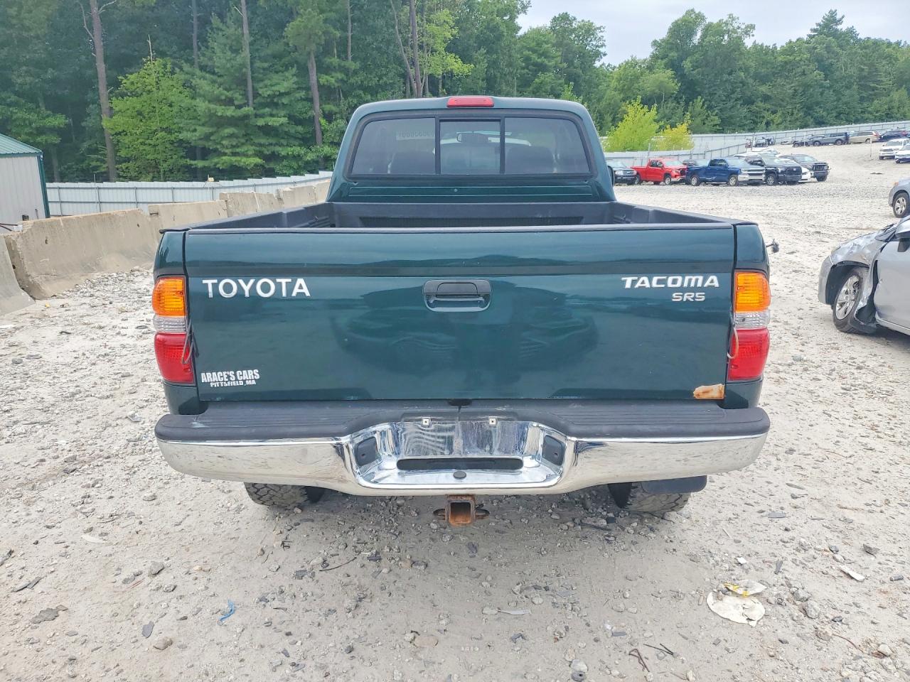 2002 Toyota Tacoma Base Green vin: 5TEWM72N82Z019432