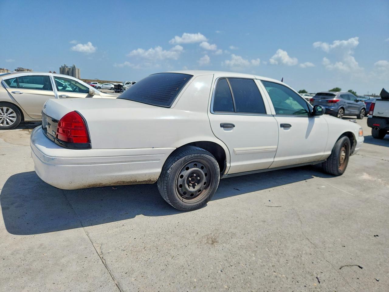2011 Ford Crown Victoria Police Interceptor White vin: 2FABP7BV5BX128962