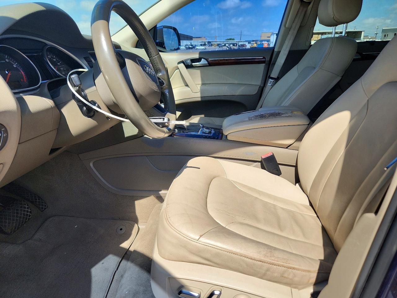 2013 Audi Q7 Premium Plus Blue vin: WA1LGAFE5DD015085