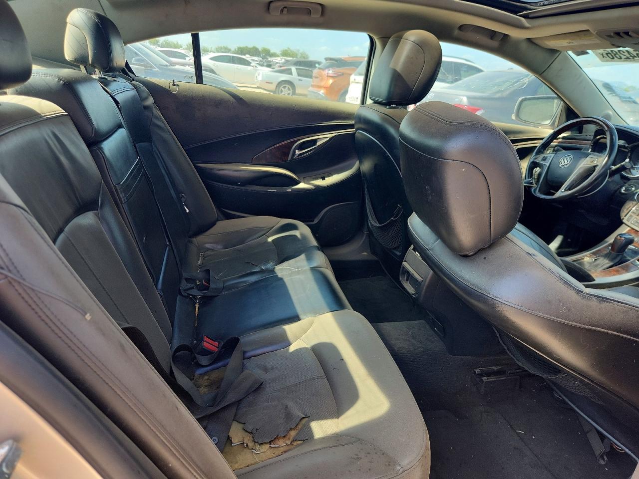 2012 Buick Lacrosse Touring Beige vin: 1G4GJ5E33CF108590