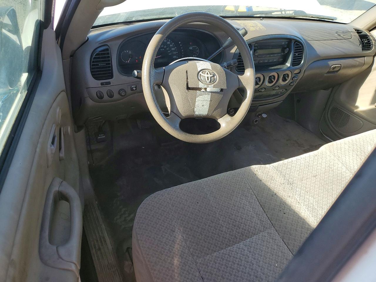 2006 Toyota Tundra Base Белый vin: 5TBJU32136S472837