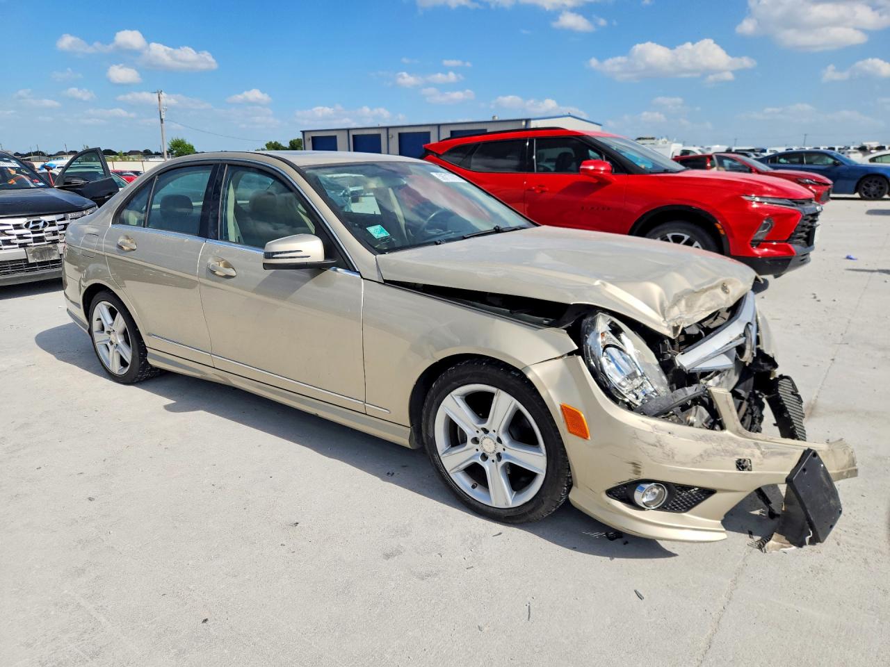 2010 Mercedes-benz C 300 Tan vin: WDDGF5EB6AR107190