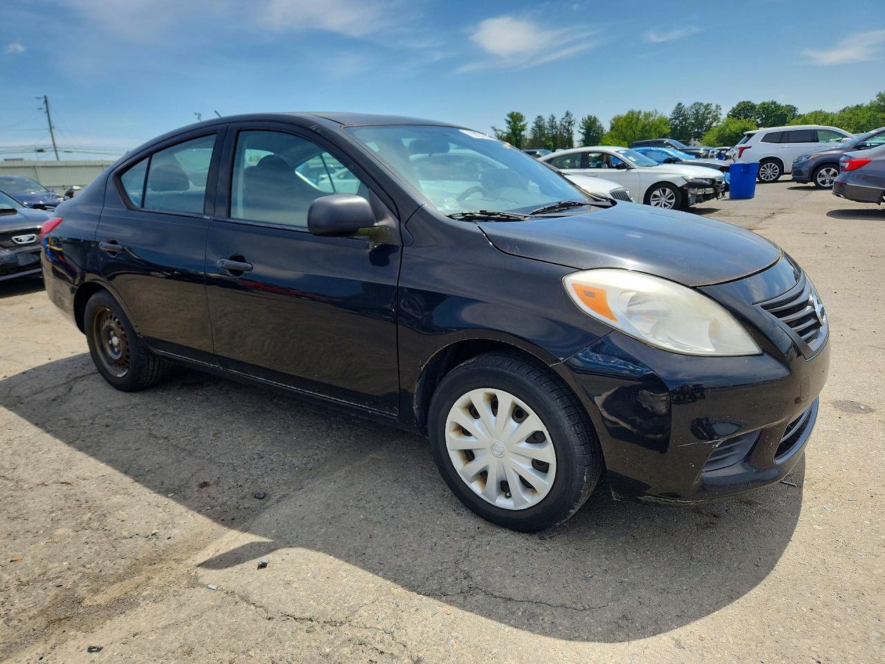 2014 Nissan Versa 1.6 S Black vin: 3N1CN7AP8EL840964