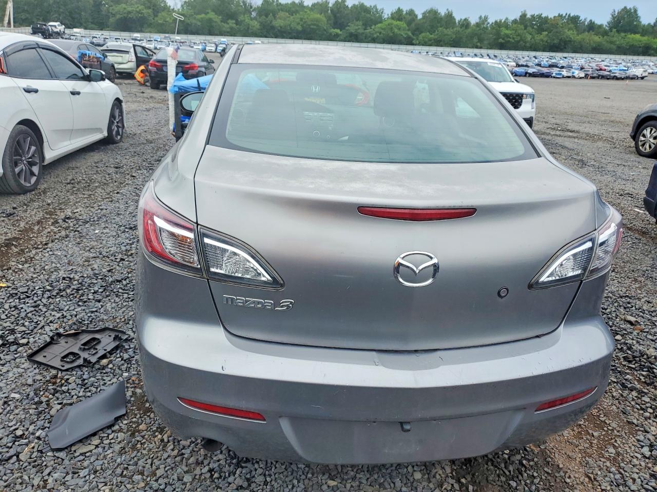 2012 Mazda 3 I Gray vin: JM1BL1UG8C1506770