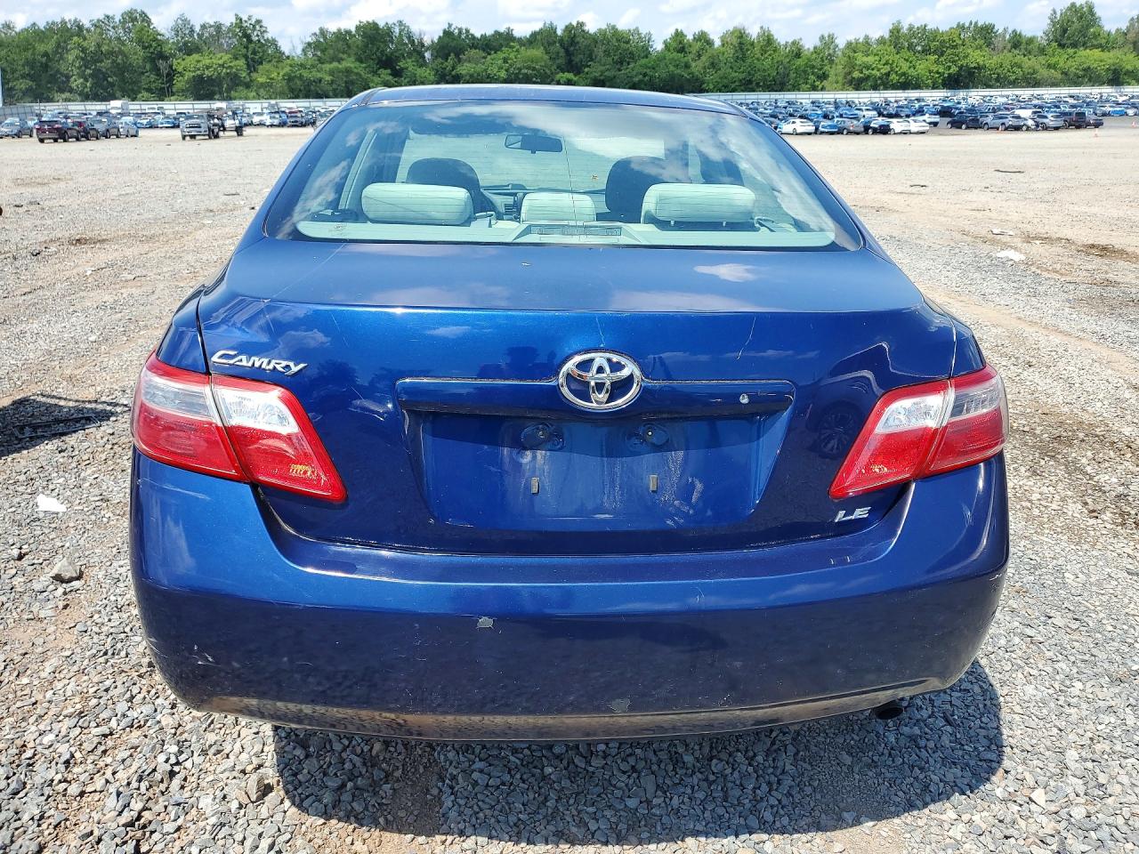 2007 Toyota Camry Le Blue vin: 4T1BE46K07U042578