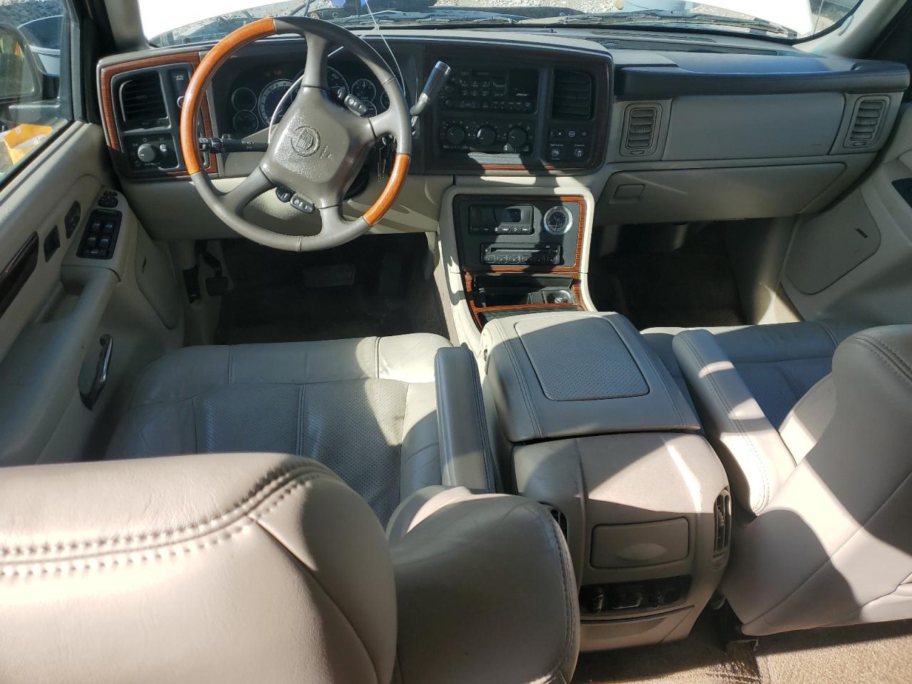 2002 Cadillac Escalade Ext Beige vin: 3GYEK63N42G353523