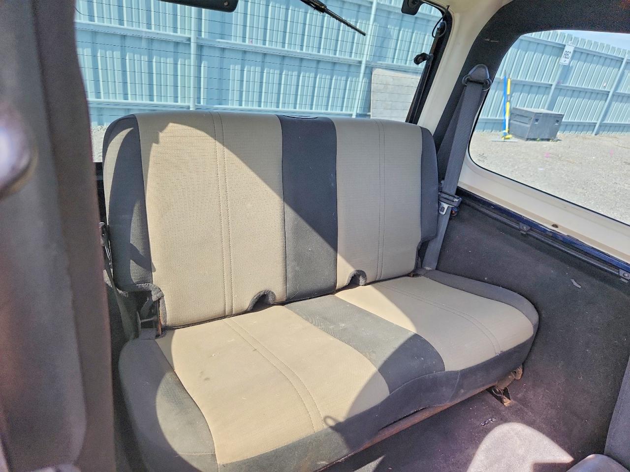 2004 Jeep Wrangler / Tj Sport Blue vin: 1J4FA49S34P724274