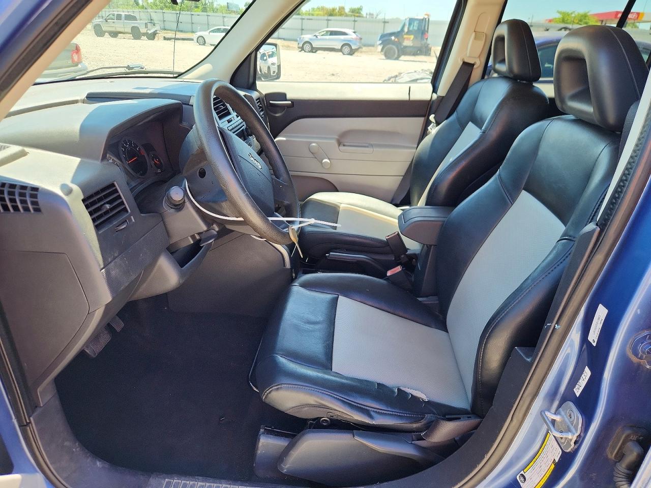 2007 Jeep Patriot Sport Blue vin: 1J8FF28W57D170623