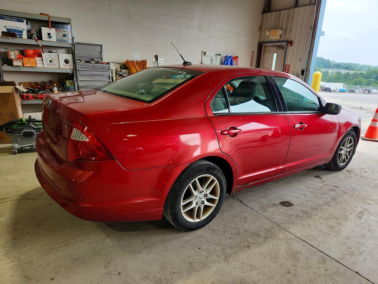 2010 Ford Fusion S Maroon vin: 3FAHP0GA7AR427096
