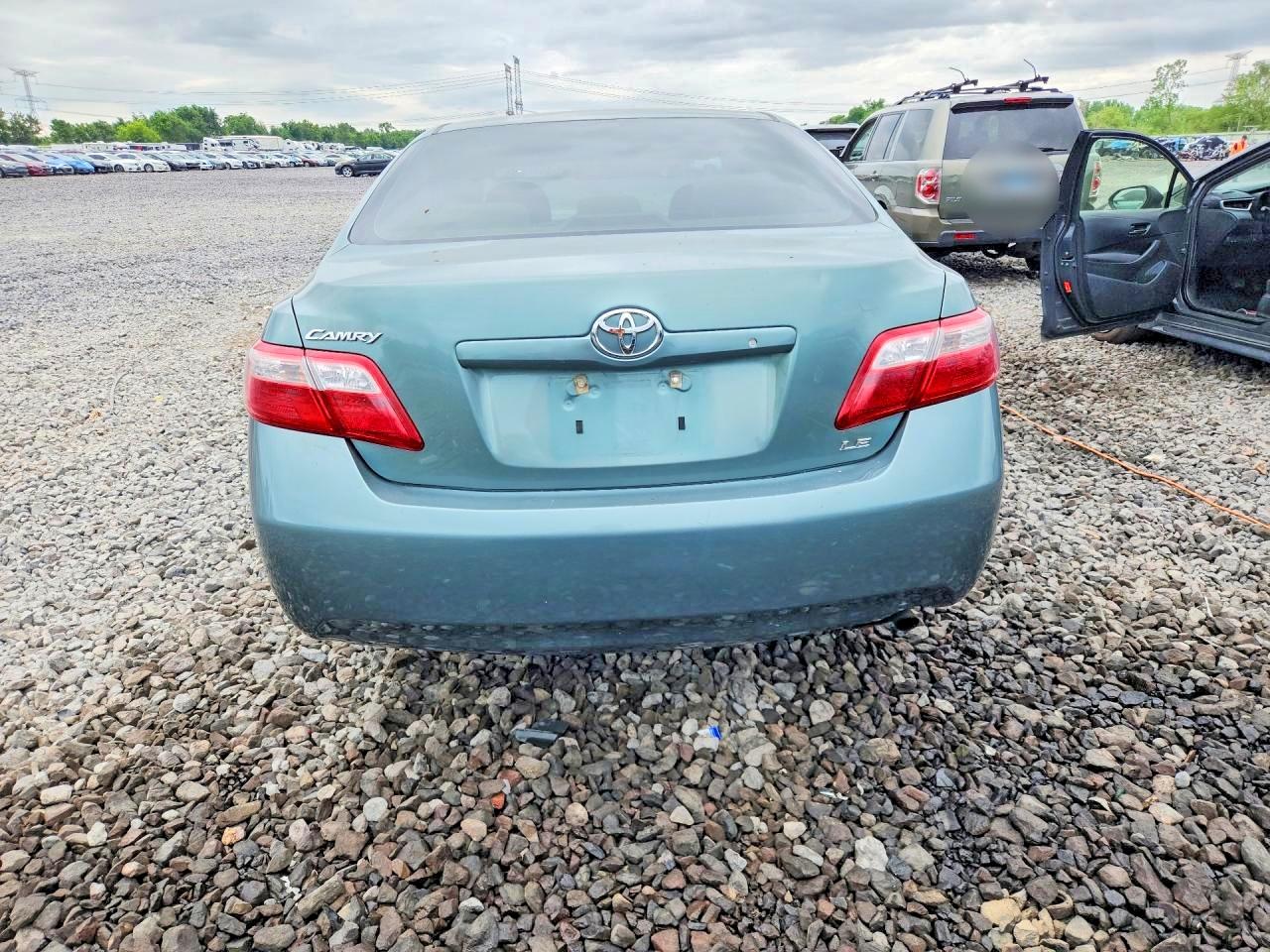 2007 Toyota Camry Le Зеленый vin: JTNBE46K373084636