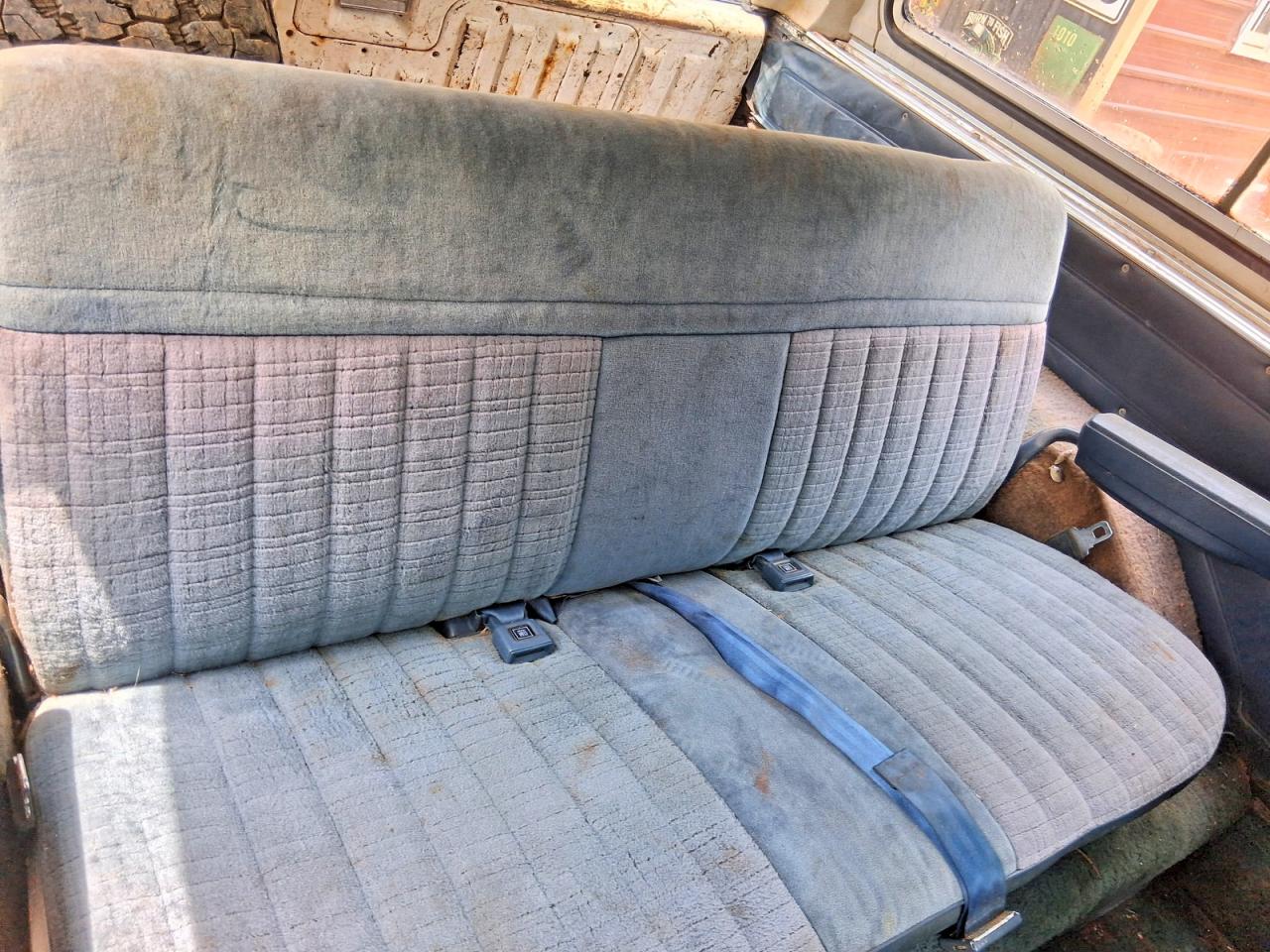 1983 Chevrolet Blazer K10 White vin: 1G8EK18L4DF11358