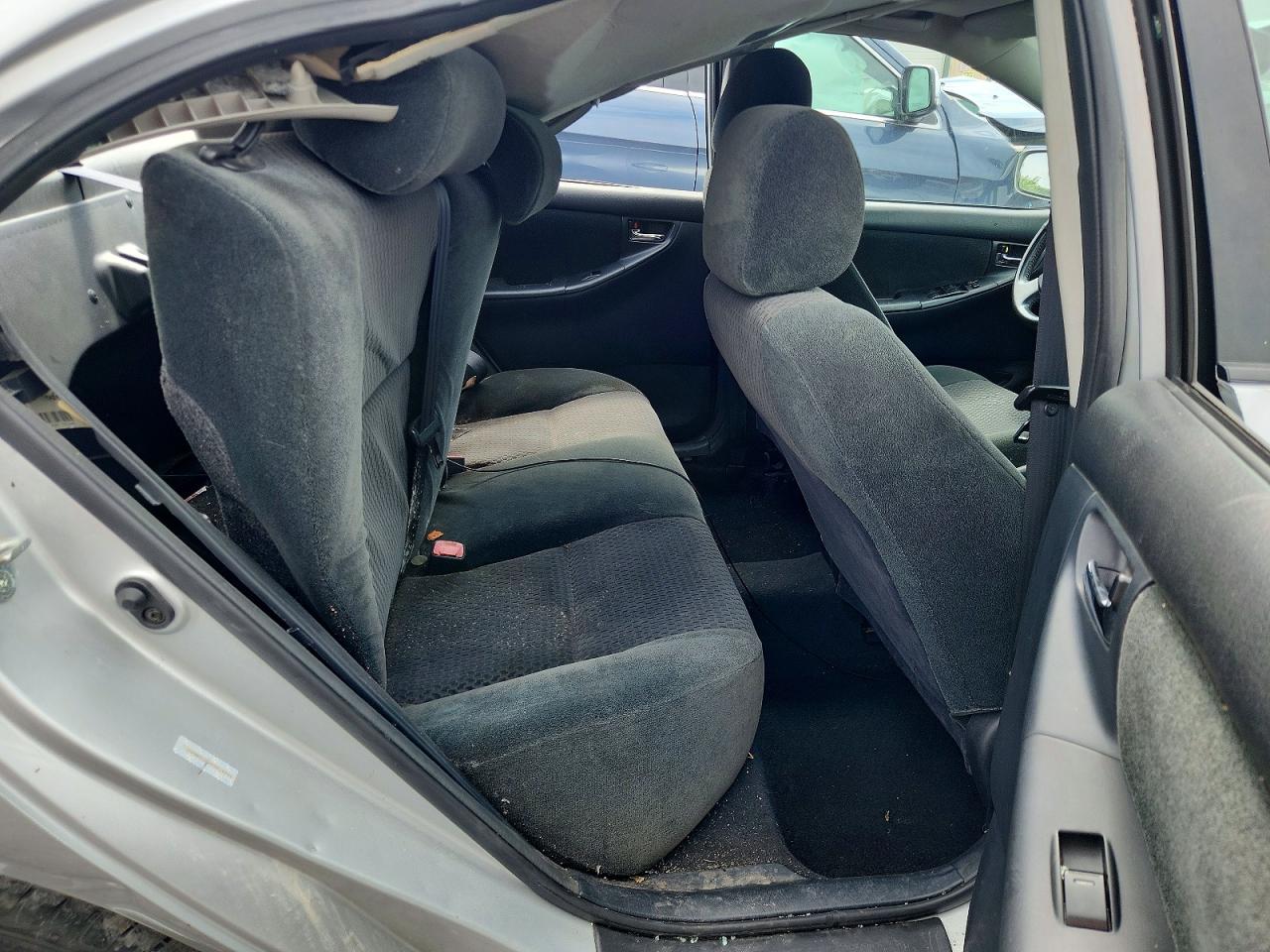 2005 Toyota Corolla S Silver vin: 1NXBR32E45Z519900