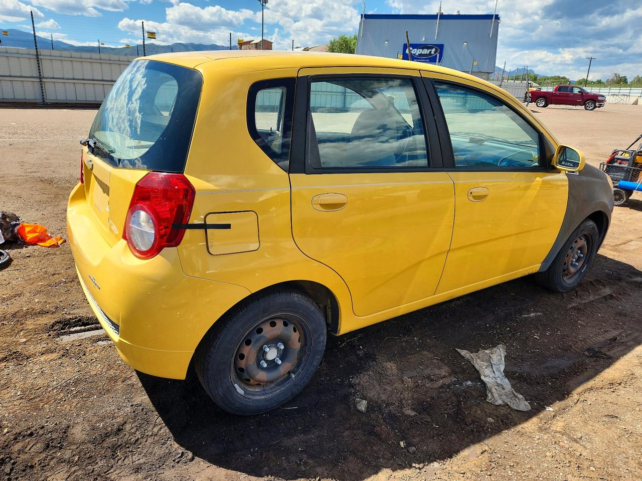 2010 Chevrolet Aveo Ls Yellow vin: KL1TD6DE7AB131997