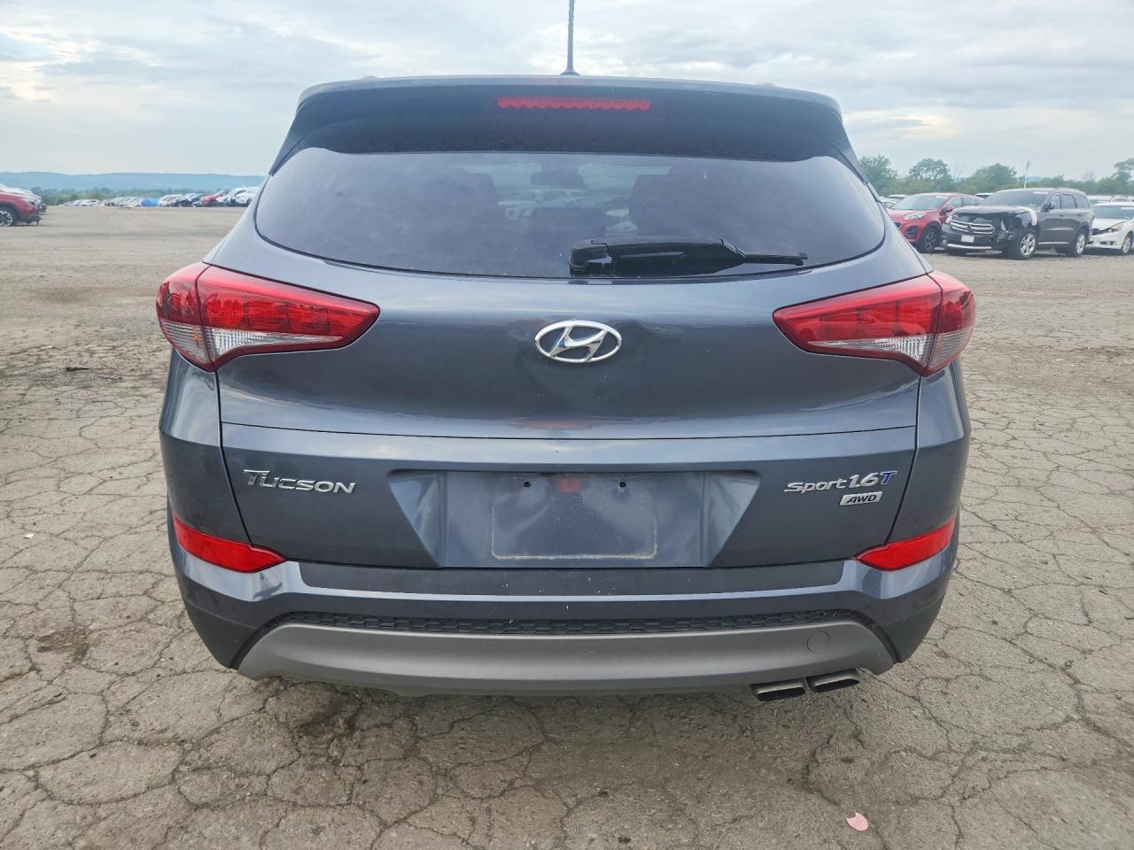 2017 Hyundai Tucson Sport Gray vin: KM8J3CA22HU265032