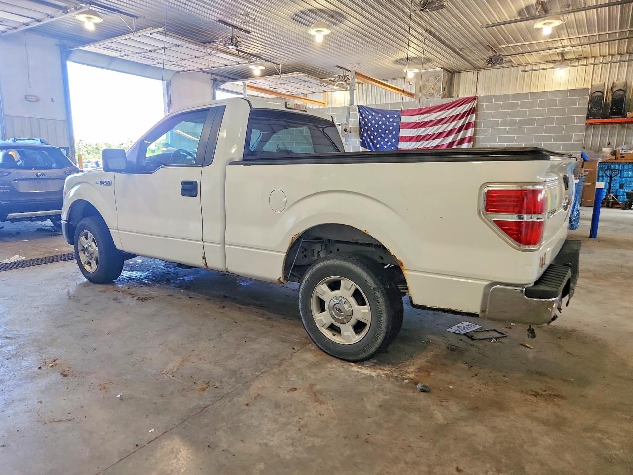 2009 Ford F150 White vin: 1FTRF12W89KA34718