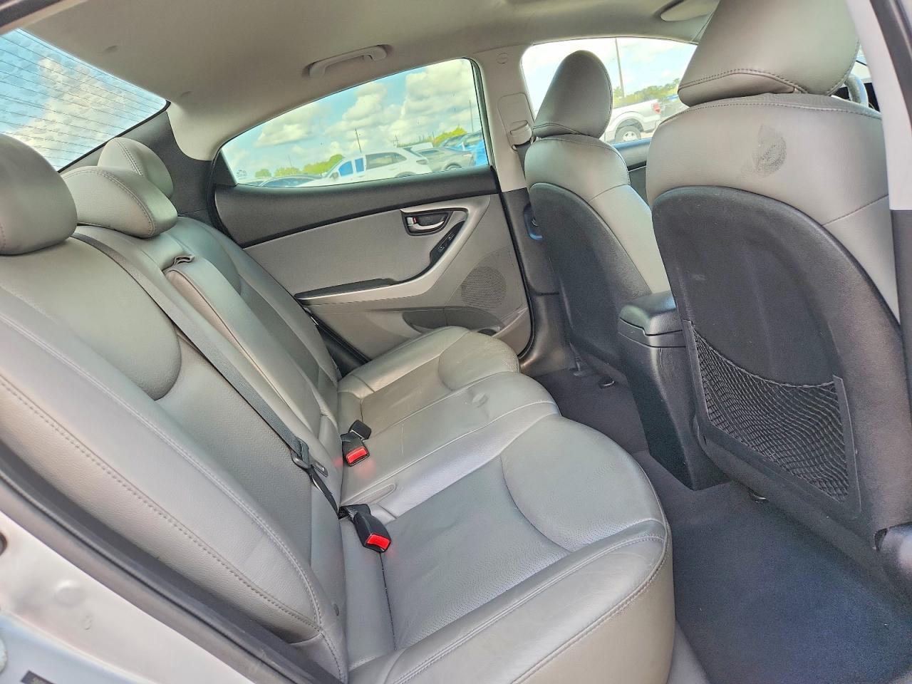 2012 Hyundai Elantra Limited Silver vin: 5NPDH4AE9CH139482