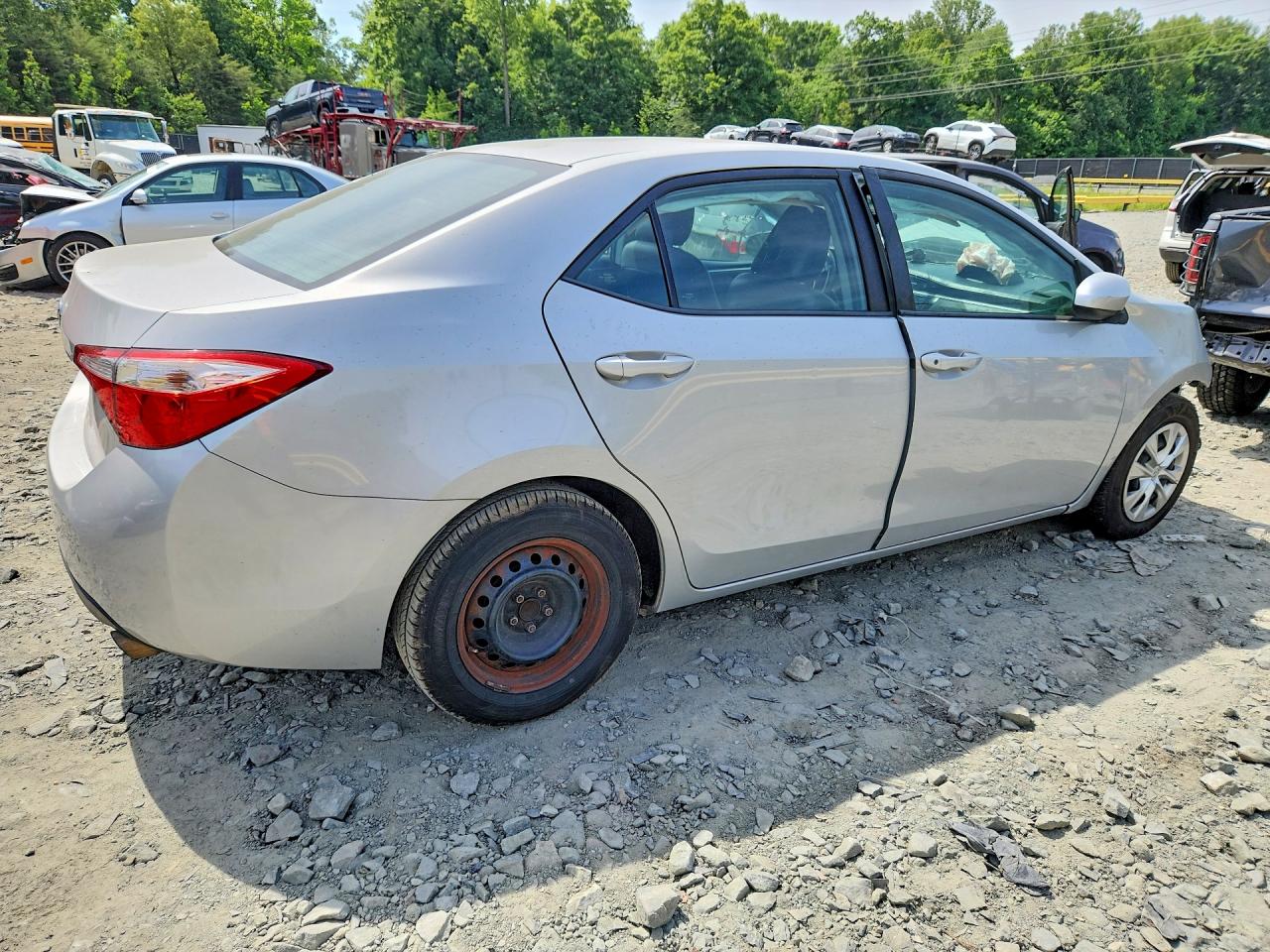 2015 Toyota Corolla L Silver vin: 2T1BURHE1FC297361
