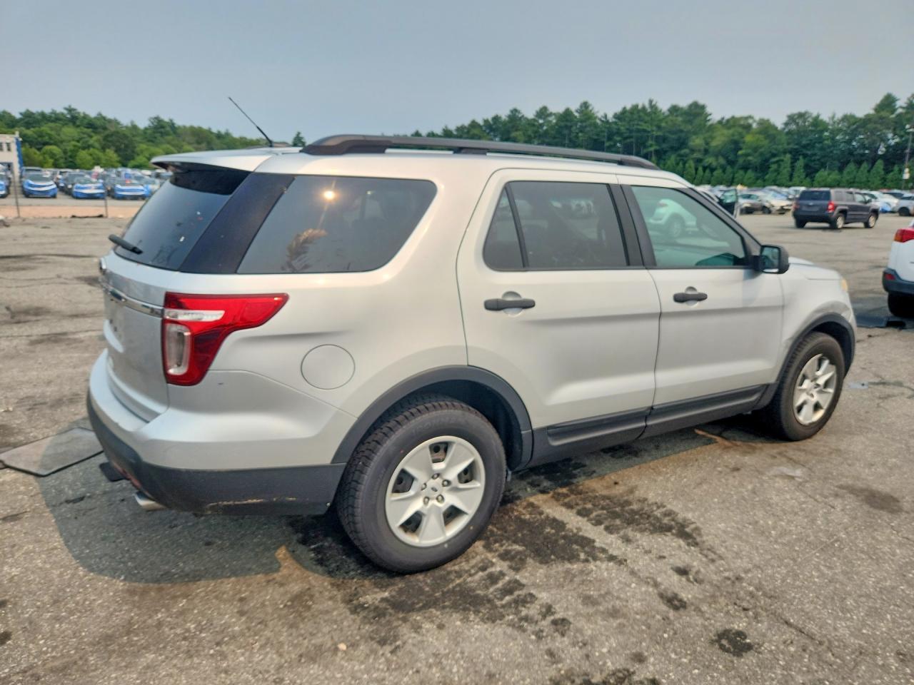2014 Ford Explorer Silver vin: 1FM5K7B81EGC53608