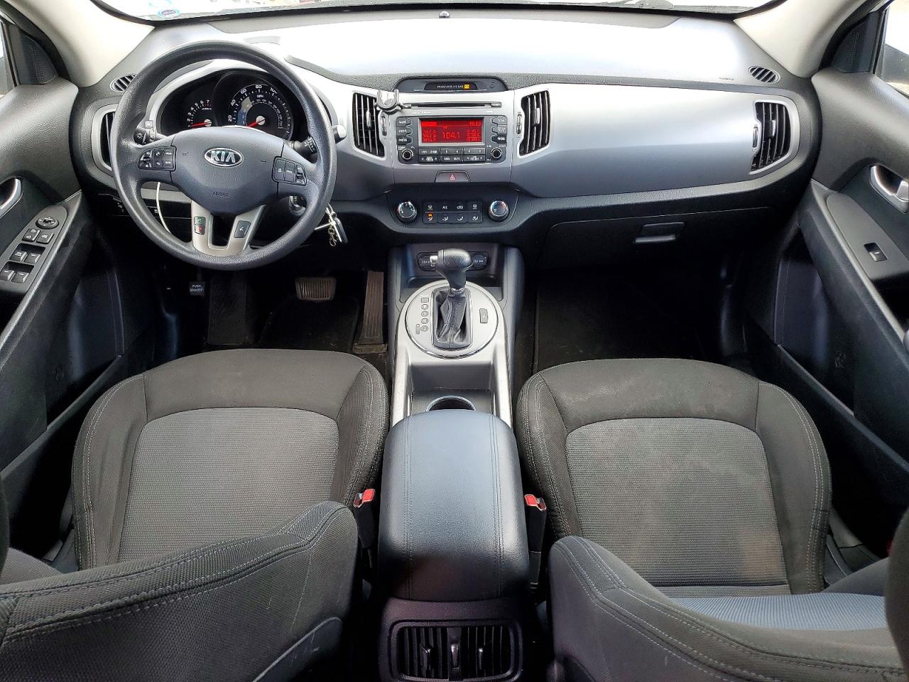 2015 Kia Sportage Lx Белый vin: KNDPBCAC1F7700869